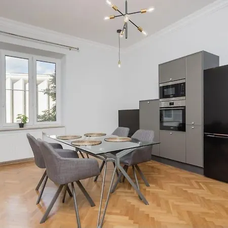 Malila Premium Cracow Rtm Zbigniewa Dunin Wasowicza 4 *